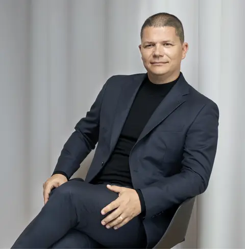 Ovládněte s námi svět financí Ovládněte s námi svět financí